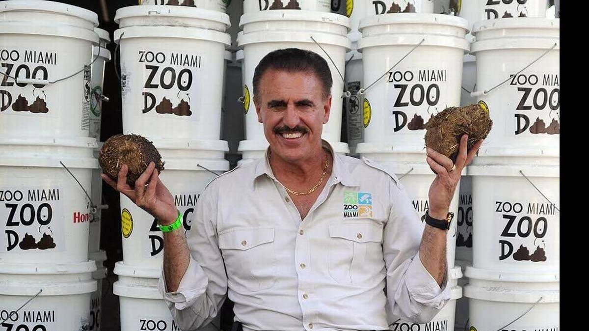 En un día cualquiera, la máquina procesadora puede producir más de 300 libras de abono, dijo Ron Magill, portavoz del Zoo Miami.