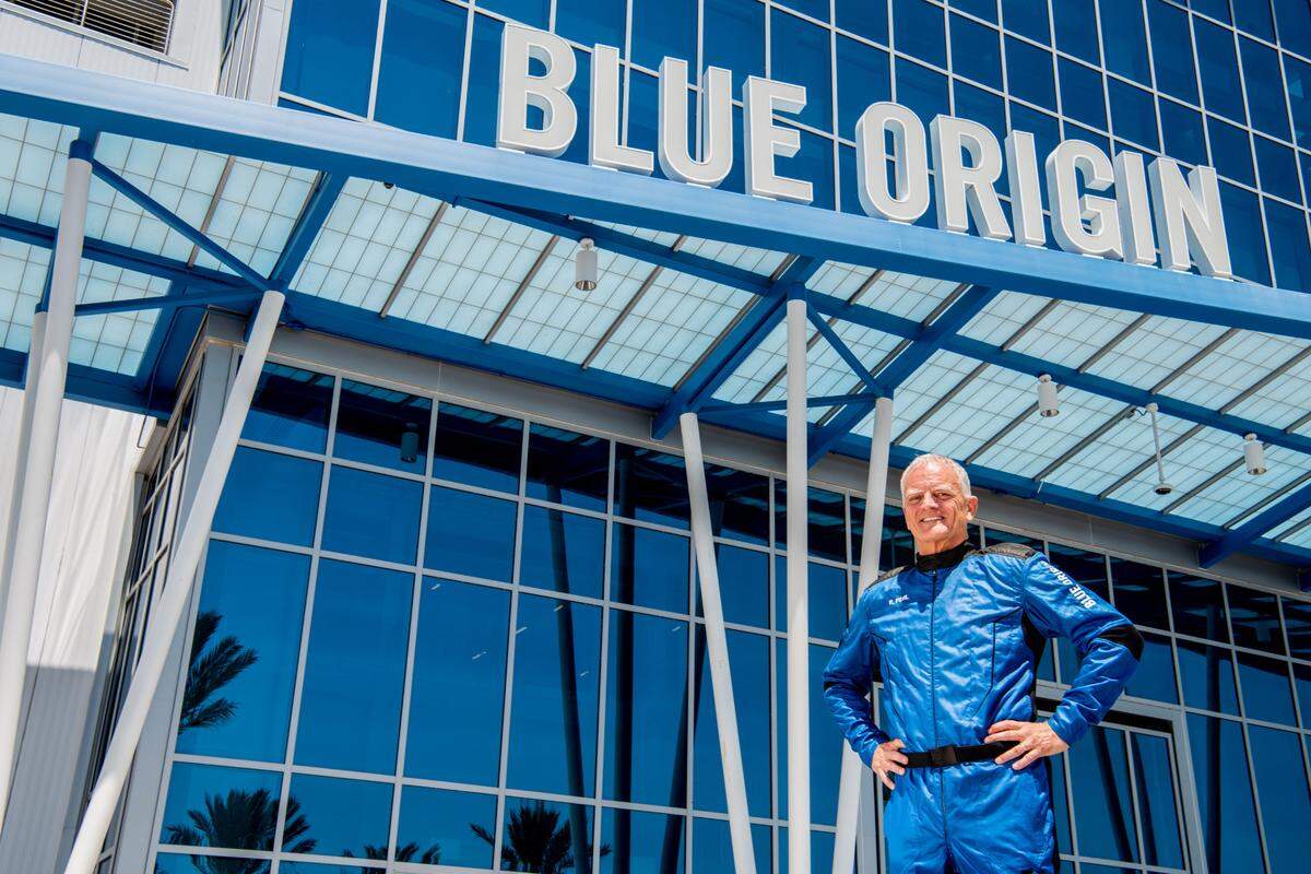 Rob Ferl, director del Instituto Espacial Astraeus de la Universidad de Florida (UF), volará en el cohete de Blue Origin para realizará el experimento el 29 de agosto de 2024.