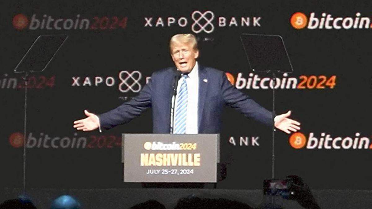 El expresidente Donald Trump da un discurso en un evento para promover las criptomonedas, el 27 de julio de 2024, en Nashville, Tennessee.