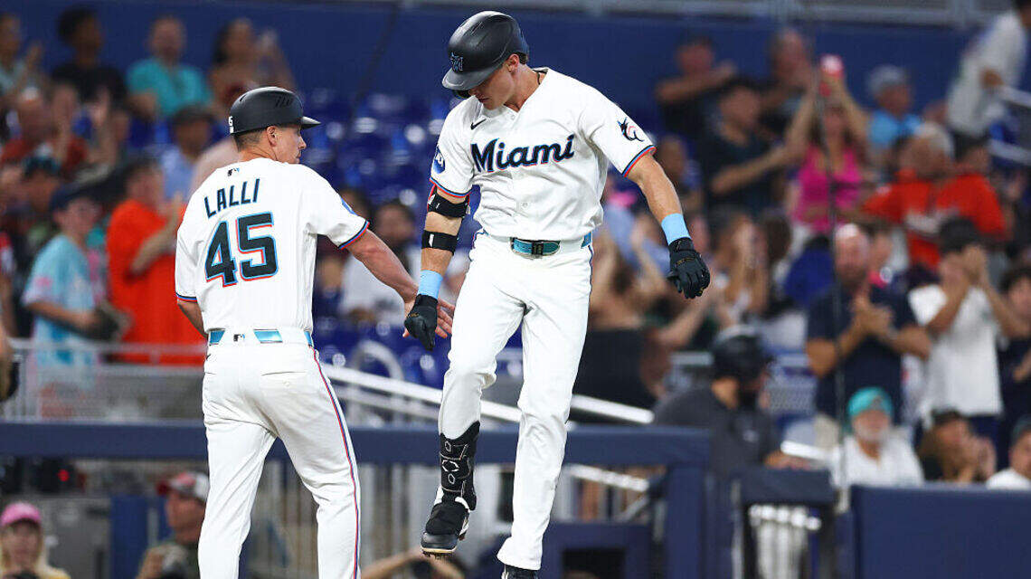 Los Marlins convierten el loanDepot Park en una fortaleza y siguen calientes antes del Juego de Estrellas