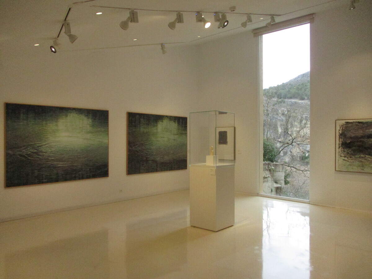 Wladimir Moszowski, obras en la segunda planta. Sala con vista al Huécar.