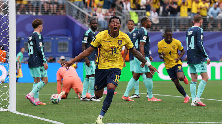 ¡Puro corazón! Ecuador derrota a Alemania en un partidazo y sigue con vida en el Mundial
