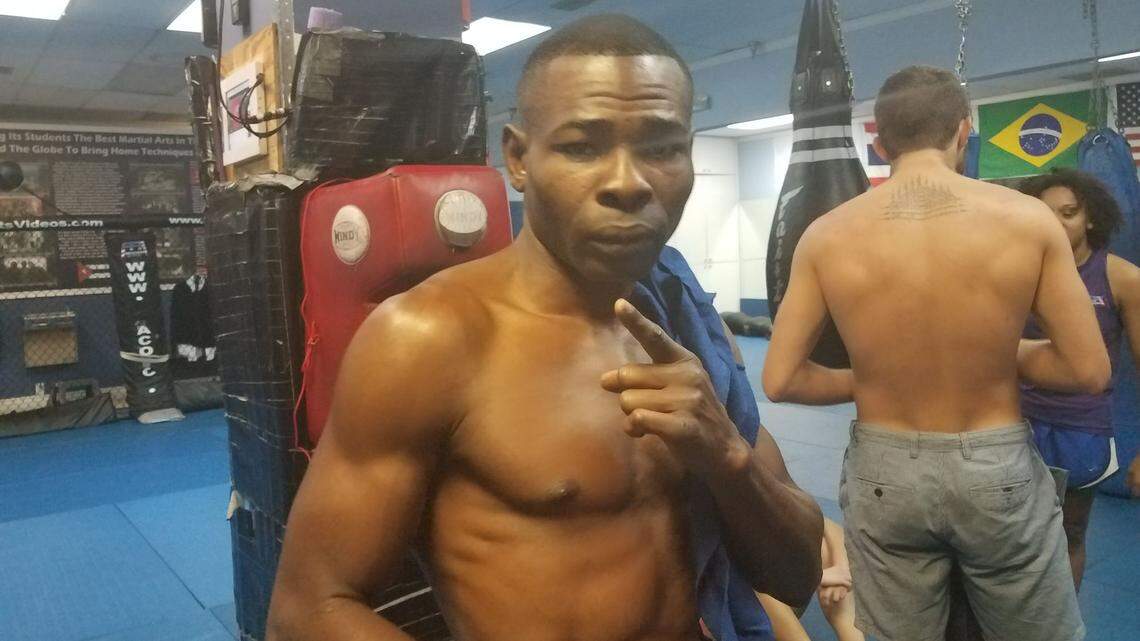 GUILLERMO RIGONDEAUX antes de iniciar un entrenamiento en Miami el 7 de enero del 2019.