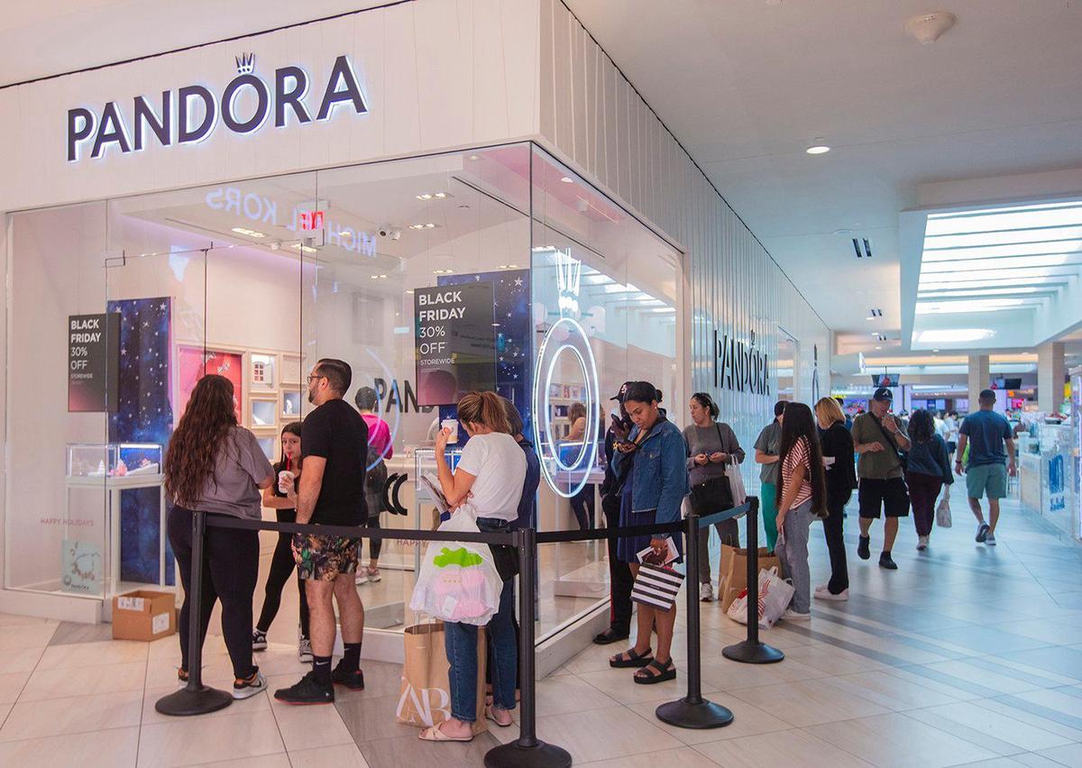 Dadeland Mall abre en Nochevieja de 10 a.m. a 7 p.m. y el día de Año Nuevo de 11 a.m. a 9 p.m.
