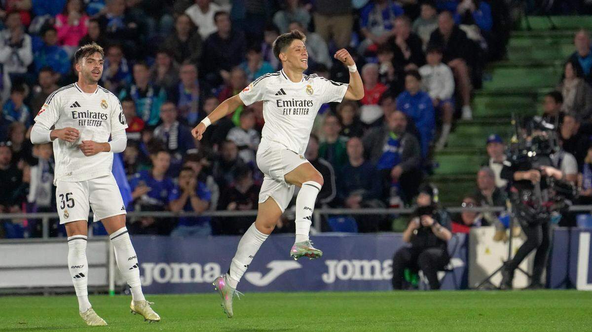 Getafe, Madrid, Spain, April 23rd 2025 Arda Guller (N15) celebrates Real Madrid’s first goal during La Liga match between Getafe CF and Real Madrid at the Estadio El Coliseum in Getafe, Madrid, Spain (Andres Lopez Sheridan / SPP) (Photo by Andres Lopez Sheridan / SPP/Sipa USA)