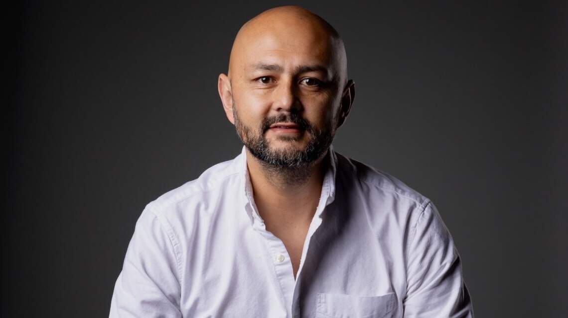 El editor Francisco Delgadillo participa en una película sobre Hialeah