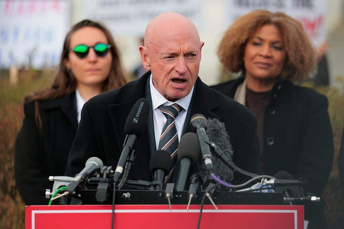 WASHINGTON, DC - NOVEMBER 18: U.S. Sen. Mark Kelly (R-AZ) speaks during a news conference on the "Epstein Files" outside the U.S. Capitol on November 18, 2025 in Washington, DC. The House is expected to vote today on the legislation, which instructs the U.S. Department of Justice to release all files related to the late accused sex trafficker Jeffrey Epstein. (Photo by Heather Diehl/Getty Images)
