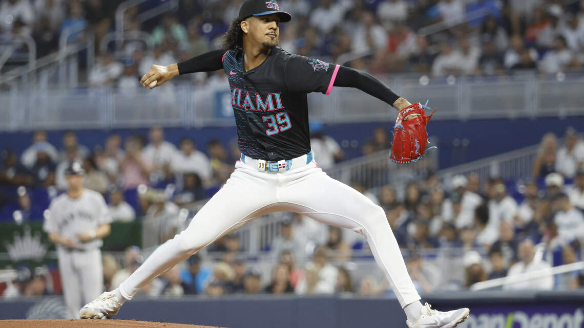 Greg Cote’s Hot Button Top 10: Amazin’ Marlins, Messi hurt, sex toys on court & more
