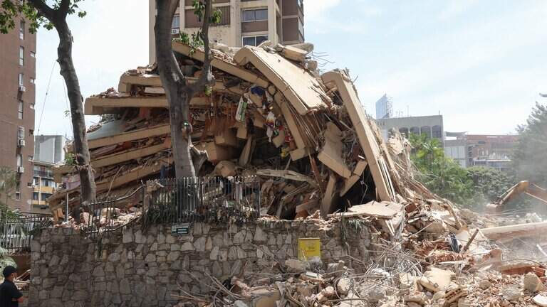 Crisis en Venezuela tras doble terremoto: 920 muertos y miles buscan a familiares