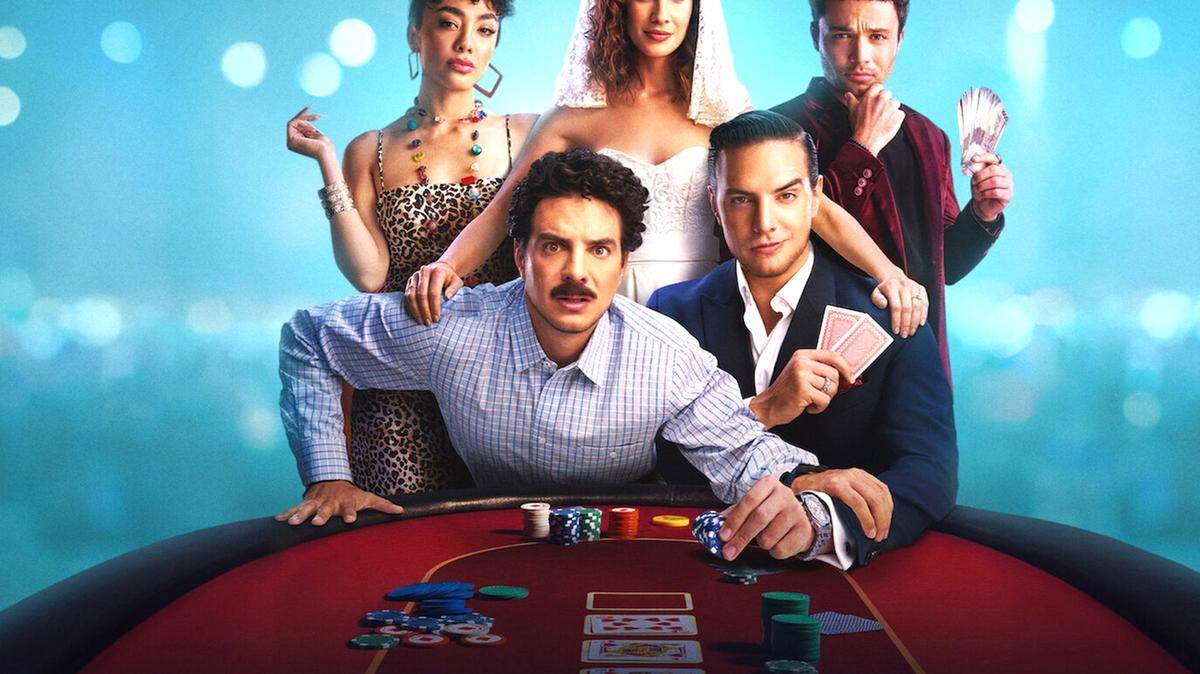Vadhir Derbez, Laura Londoño, Lucho Velasco y Elyfer Torres.