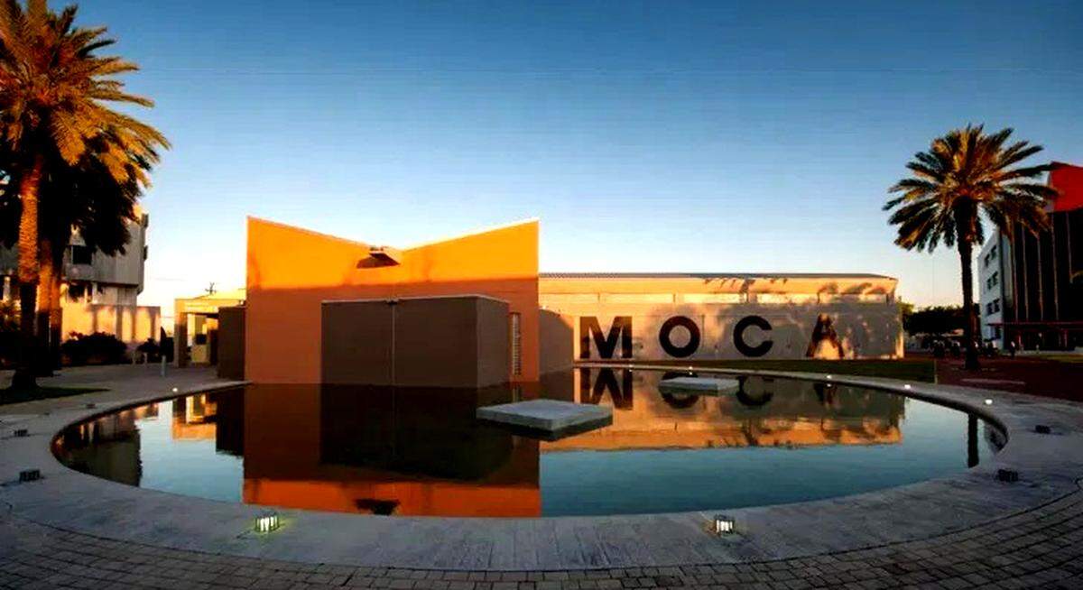 Plaza del museo MOCA, en North Miami.