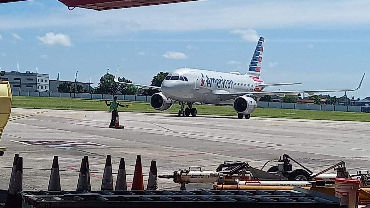 El gobierno cubano promete mejorar el aire acondicionado y ampliar la Terminal 3 del Aeropuerto Internacional José Martí en La Habana, el principal del país.