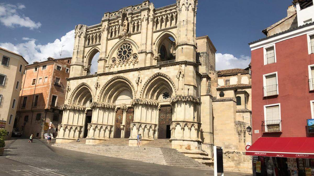 La hermosa Catedral, en el centro de la ciudad y el símbolo del poder eclesiástico.