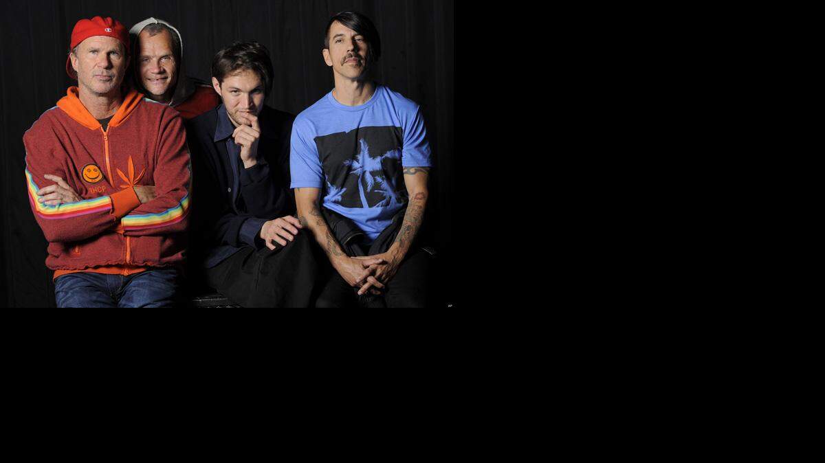 La banda de rock estadounidense “Red Hot Chili Peppers” quiere presentarse en Cuba.