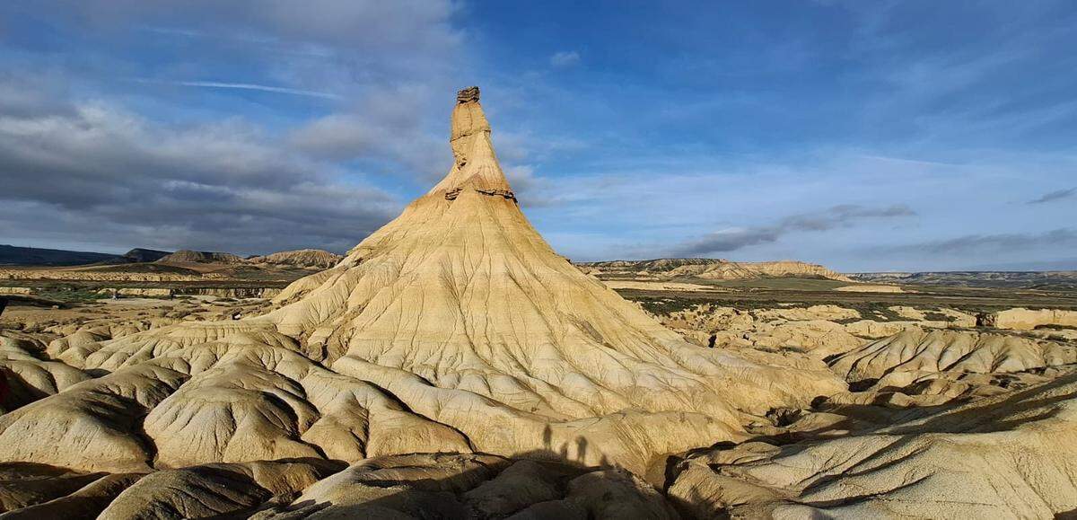 El cabezo Casteldetierra.