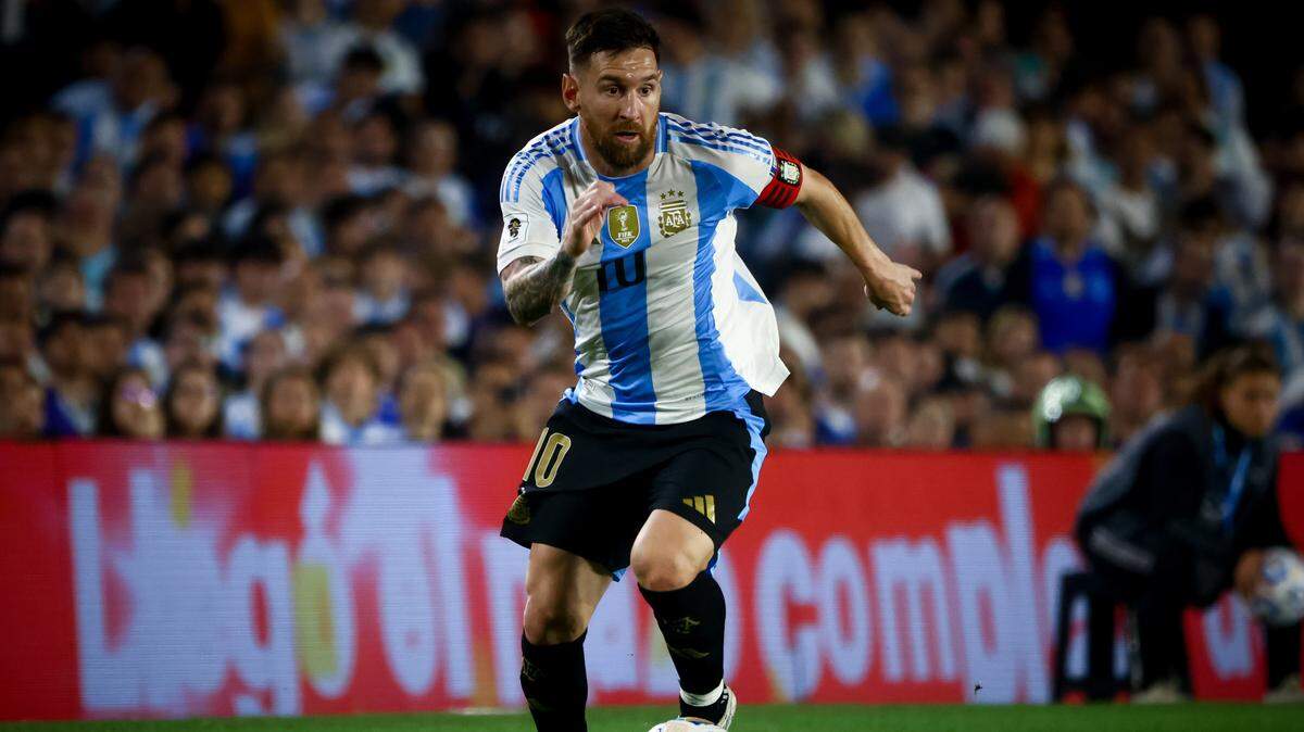 En el partido ante Uruguay el viernes en Montevideo, Argentina volvió a demostrar que puede ser un equipo altamente competitivo sin su estelar capitán y máximo goleador Lionel Messi.