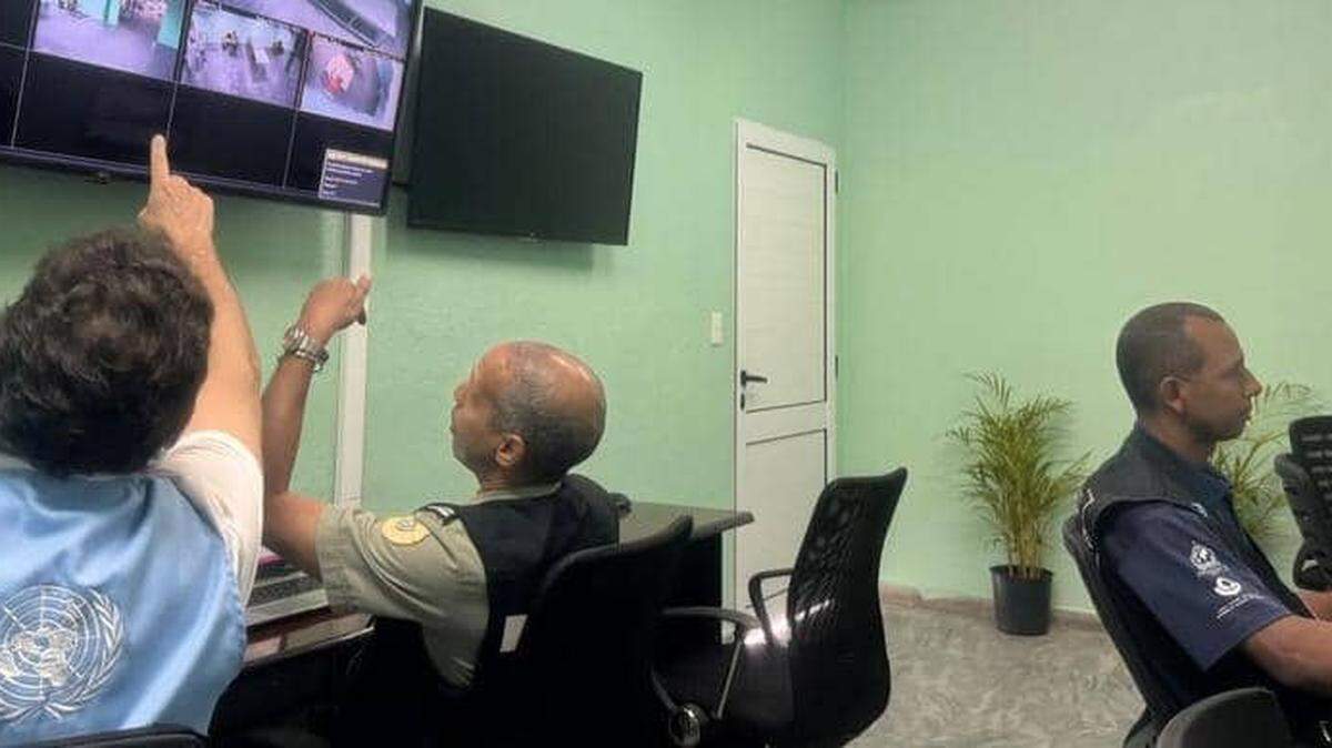 La Aduana de Cuba inauguró una nueva oficina en la Terminal 4 del aeropuerto de La Habana, adonde llegan cargas internacionales.