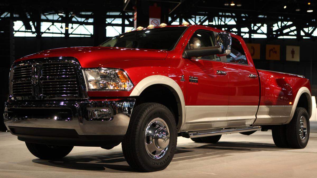 Foto de archivo de una camioneta pickup Dodge Ram 3500 Heavy Duty del 2009. Las camionetas de este tipo están entre los vehículos más populares de Estados Unidos y posiblemente subirán de precio debido a los aranceles impuestos por el presidente Donald Trump.