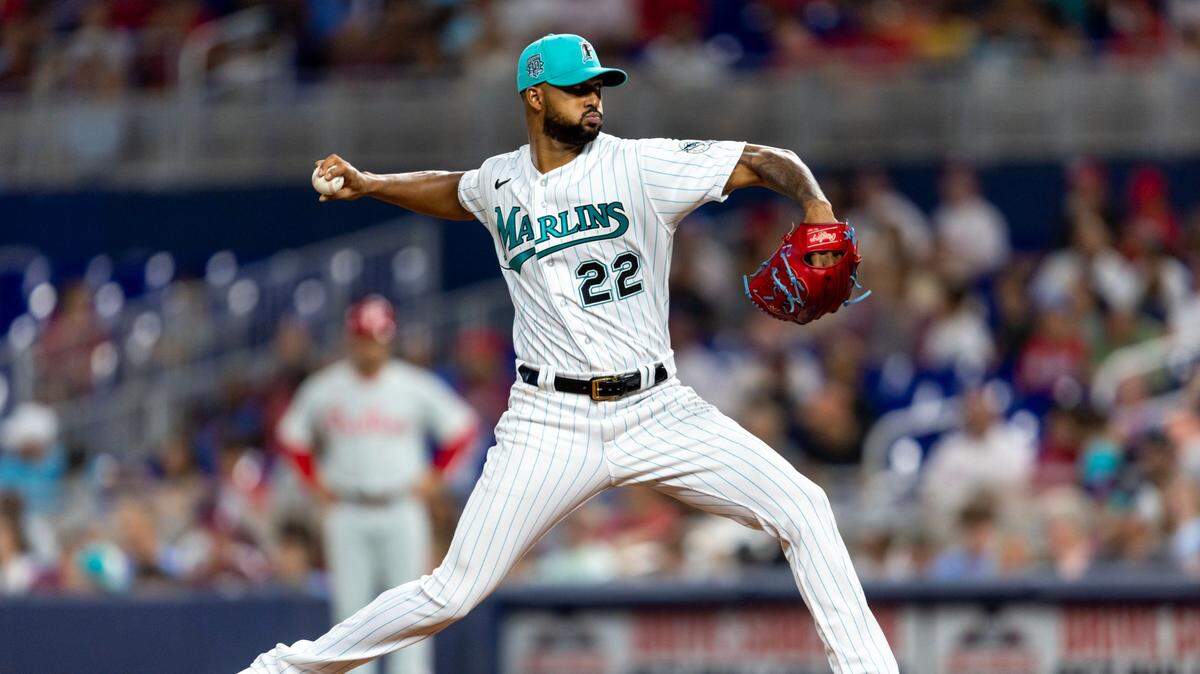 Sandy Alcántara lanzó su segunda sesión de bullpen desde que fuera a la lista de lesionados y se declaró en buenas condiciones para retornar antes de que finalice la temporada y, con fortuna, para el inicio de los playoffs.