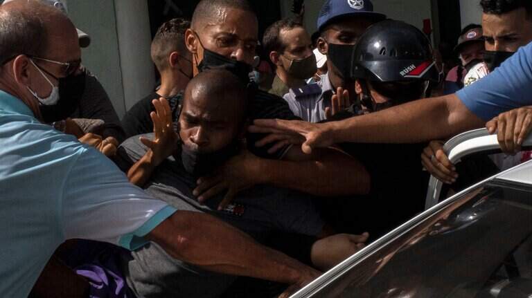 ¿Qué quieren los cubanos con su protesta masiva y sin precedentes? El derecho a ser | Opinión