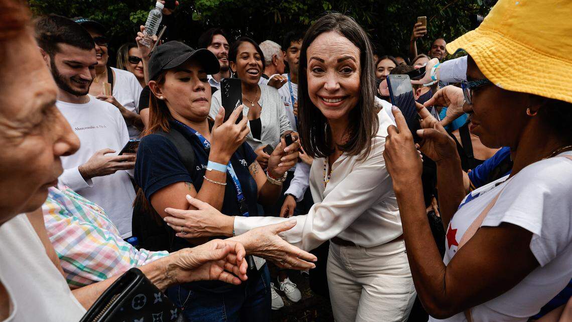 JORGE RAMOS: ¿Puede ganar Maria Corina Machado en Venezuela? | Opinión  
