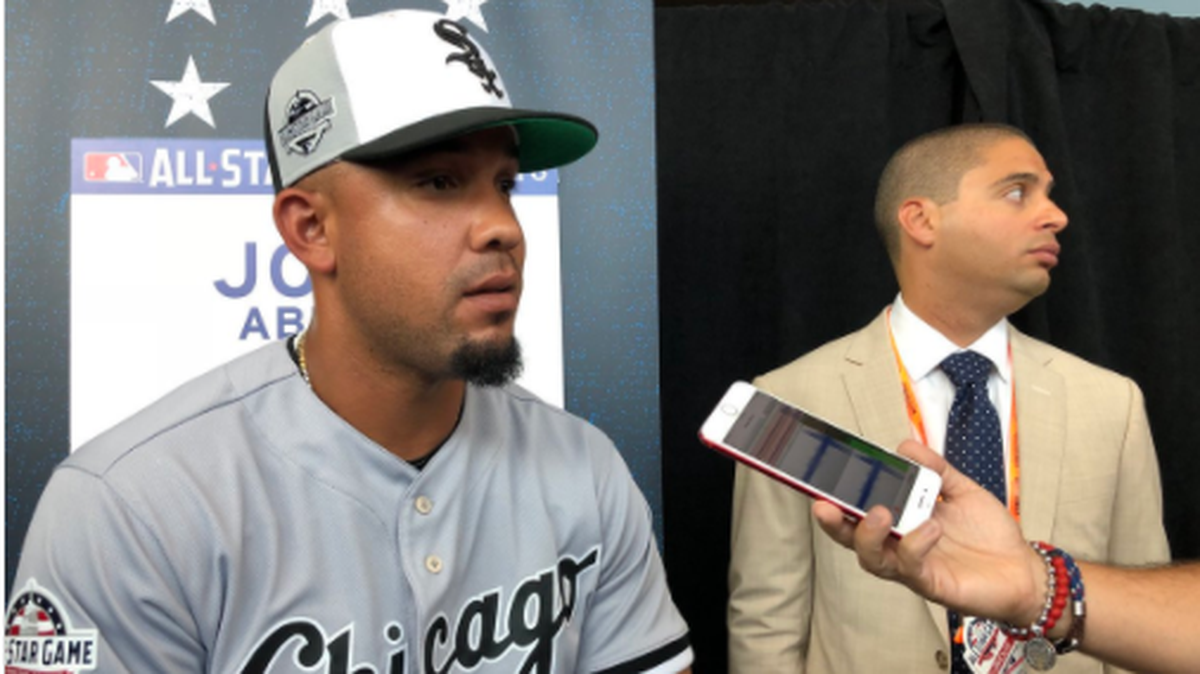 José Abreu habla con la prensa en Washington, el lunes 16 de julio de 2018.