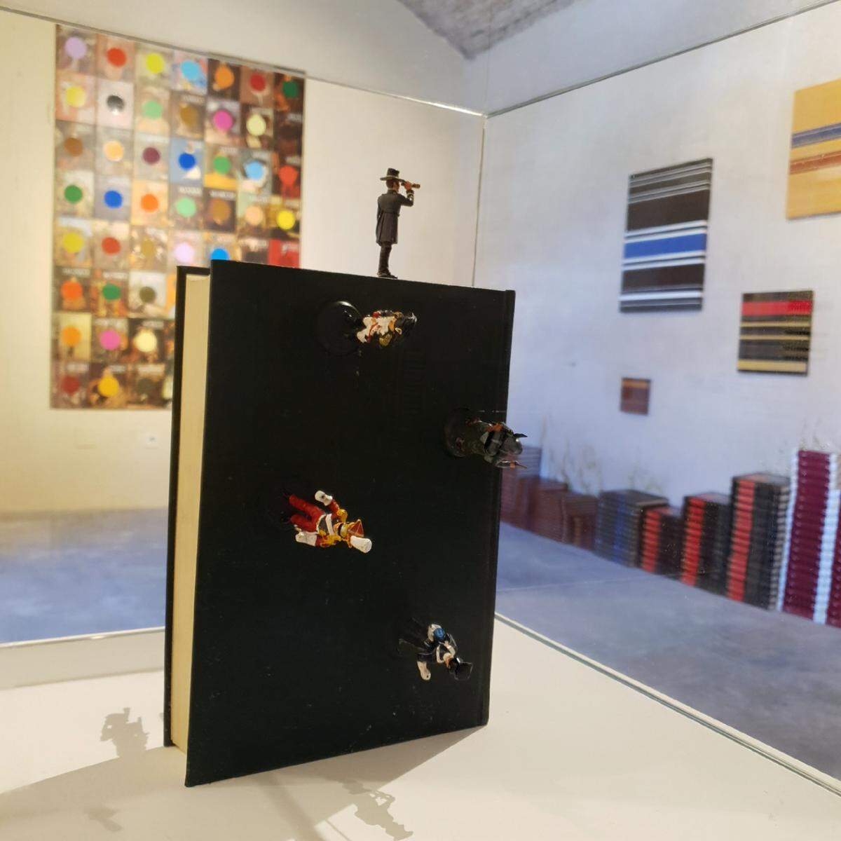 ‘Gran enciclopedia del mundo totalitario’, obra de Lorena Gutiérrez Camejo en la Iberoamericana de Toro.