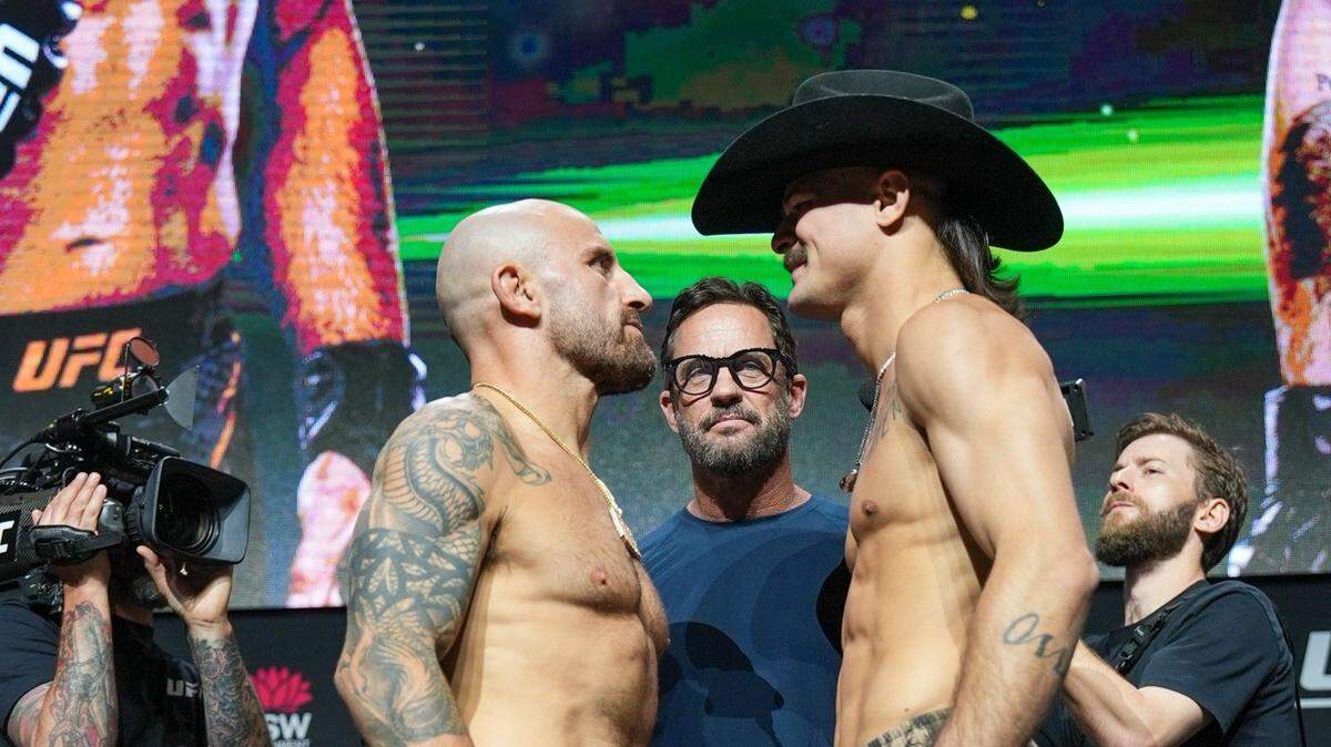 El campeón Alexander Volkanovski (izq.) enfrenta a Diego Lopes el sábado en una revancha cargada de ajustes, estilos opuestos y preguntas abiertas sobre el futuro de las 145 libras. 