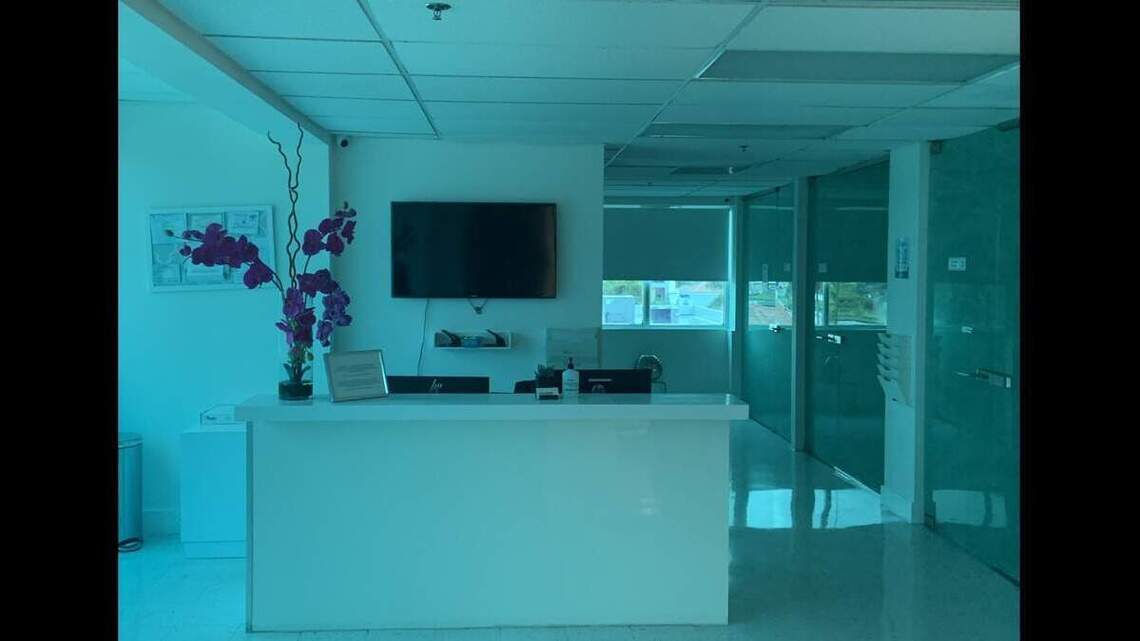Presentan una quinta denuncia estatal desde 2022 contra un cirujano plástico de Miami