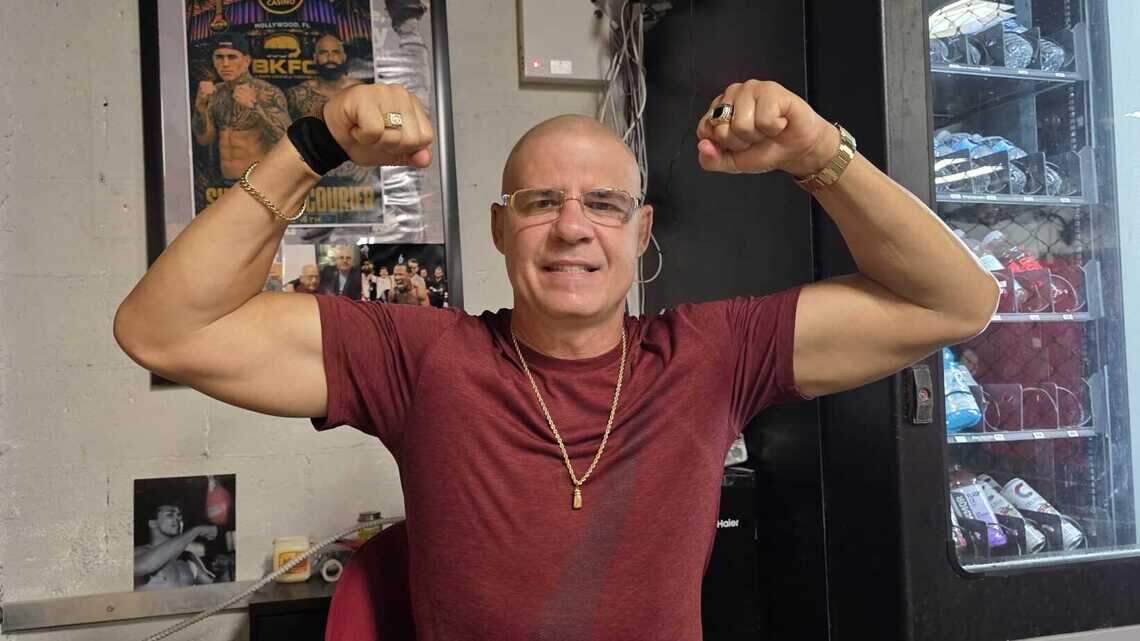 A los 57 años, entrenador cubano vuelve a competir en franco desafío al tiempo y el olvido