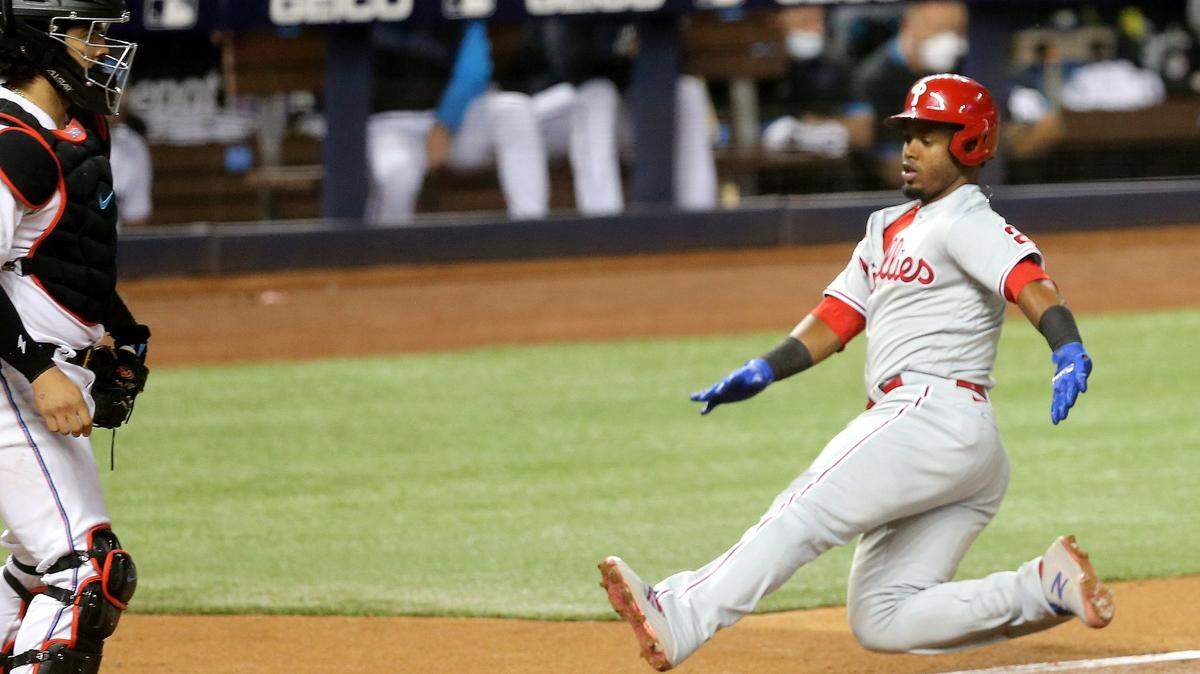 La firma del jugador de cuadro dominicano Jean Segura por parte de los Marlins es un primer paso necesario si el equipo planea ser competitivo en una  siempre desafiante División Este de la Liga Nacional, que ha visto a sus tres mejores equipos dar grandes pasos esta temporada baja. 