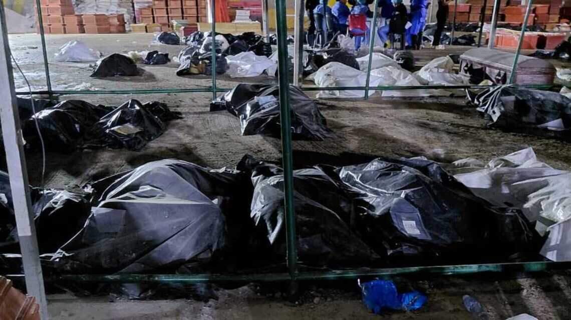 Morgues colapsadas y errores en la identificación de víctimas del vuelo 164