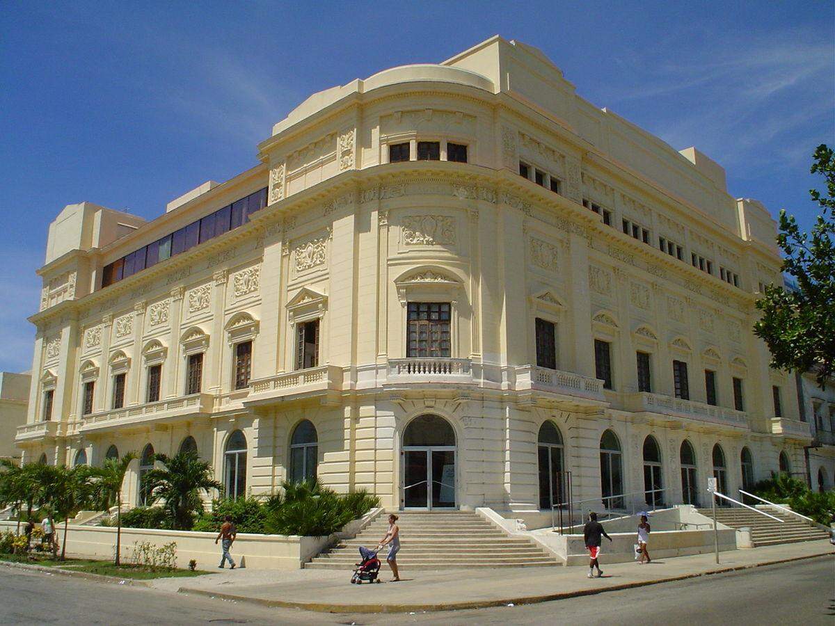 El Auditorium de La Habana, sede de la Filarmónica hasta 1963.