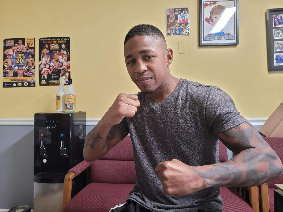 Yoandris Salinas no puede encontrar una razón única por la cual se alejó del boxeo, pero si recuerda el momento exacto en que decidió regresar. Después de siete años fuera de los cuadriláteros, el cubano volverá este sábado en Orlando