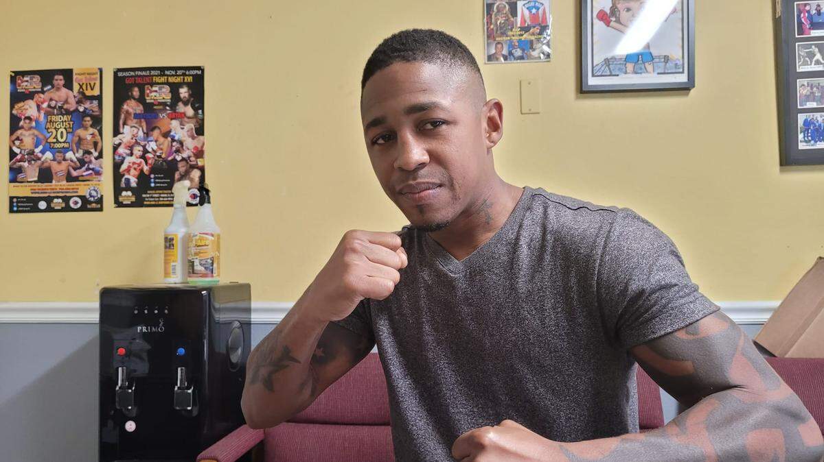 Yoandris Salinas no puede encontrar una razón única por la cual se alejó del boxeo, pero si recuerda el momento exacto en que decidió regresar. Después de siete años fuera de los cuadriláteros, el cubano volverá este sábado en Orlando