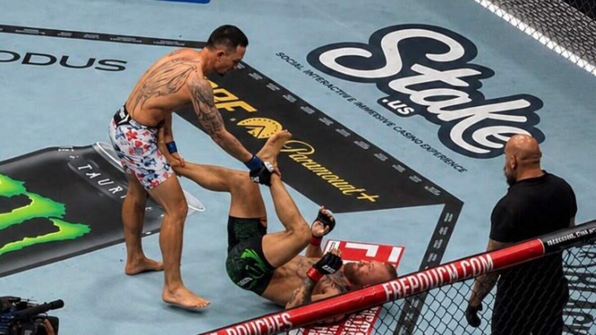El esperado regreso de Conor McGregor terminó en tragedia tras una grave lesión de rodilla ante Max Holloway en el evento estelar de UFC 329. El irlandés apenas pudo combatir poco más de un minuto antes de que el árbitro detuviera la pelea.
