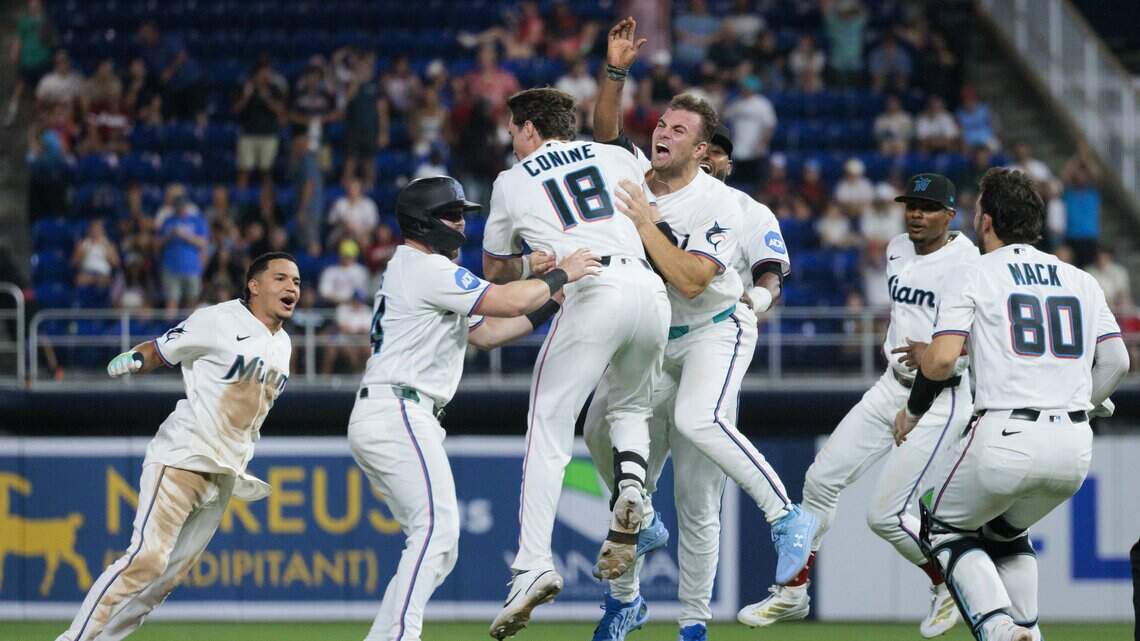 Sin duda es un alivio. Los Marlins rompen una racha horrenda y dejan al campo a los Filis en Miami