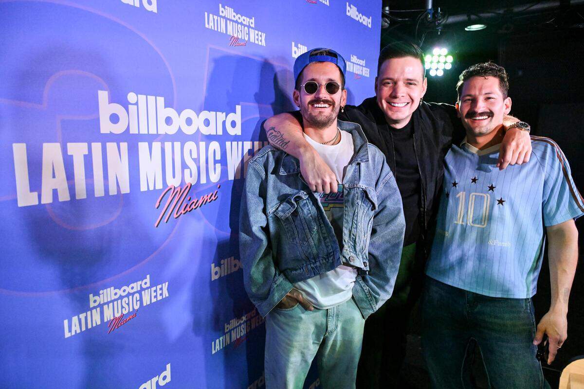 Mau, Marko and Ricky at the Billboard Latin Music Week Miami Press Conference 2024 held at The Fillmore on August 26. 2024 in Miami, Florida.