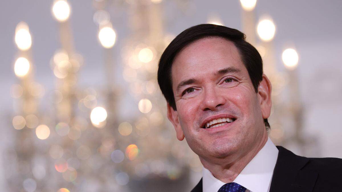 WASHINGTON, DC - JANUARY 06: U.S. Secretary of State Marco Rubio welcomes Belgian Deputy Prime Minister and Foreign Minister Maxime Prevot prior to a meeting at the State Department on January 06, 2026 in Washington, DC. In response to the recent U.S. operation in Venezuela, Prevot said that the safety of their citizens in Venezuela is the top priority of the European country. (Photo by Kevin Dietsch/Getty Images)