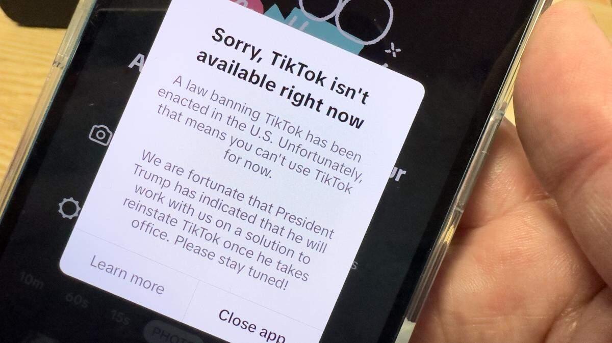Imagen del mensaje que TikTok envió a sus usuarios en Estados Unidos anunciando que la aplicación no iba a estar disponible, el sábado 18 de enero de 2025.