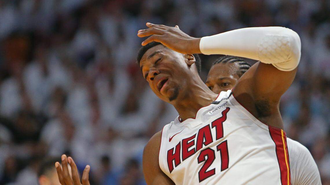 Hassan Whiteside played only 10 minutes in the Heat's Game 5 loss to Philadelphia.