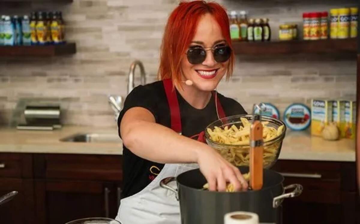 Adrianne Calvo será una de los muchos chefs populares que encontrará en SOBEWFF.