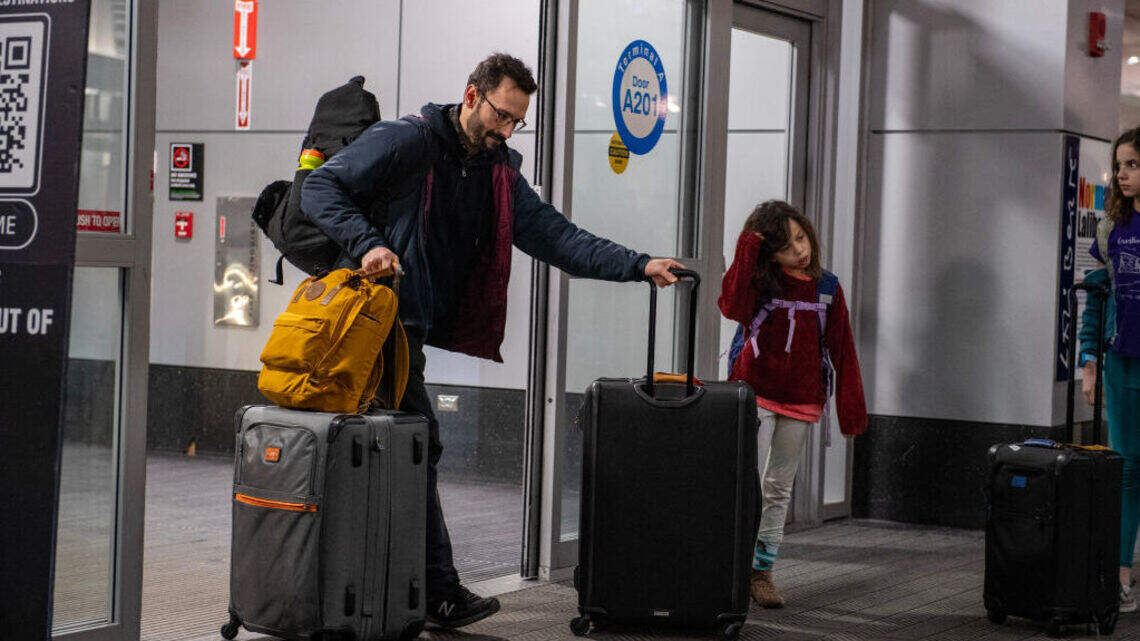 ¿Pasarías seguridad antes de llegar al aeropuerto? Así funciona el nuevo plan de Trump