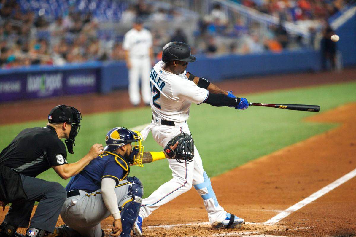 Jorge Soler tiene un OPS de . 895 en mayo. El cubano acumula seis jonrones, empatado en el séptimo lugar en Grandes Ligas. Sus 15 remolcadas igualan en el puesto 15 de la liga.&nbsp;