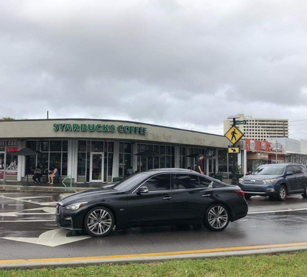 Sucursal de Starbucks en Miami Springs solicita la sindicalizacion.