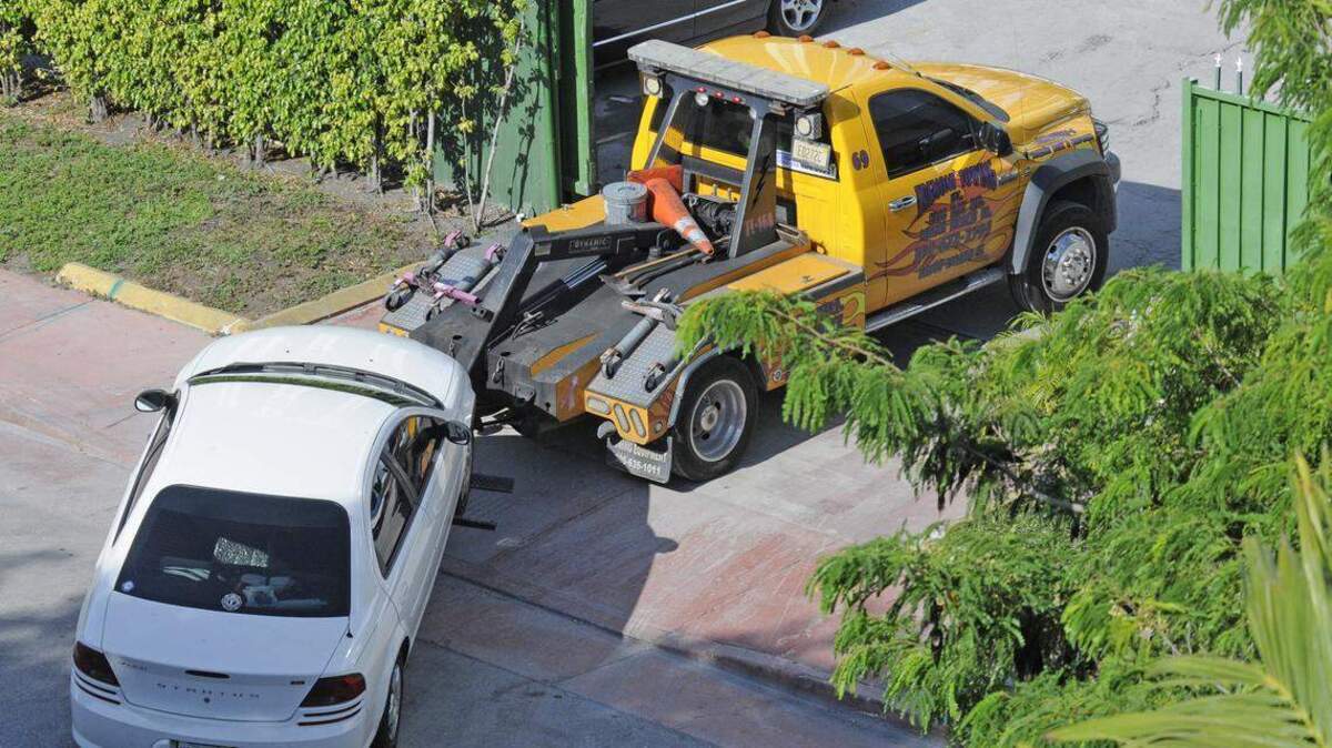 Tremont Towing es una de las dos empresas de remolque que operan en Miami Beach.
