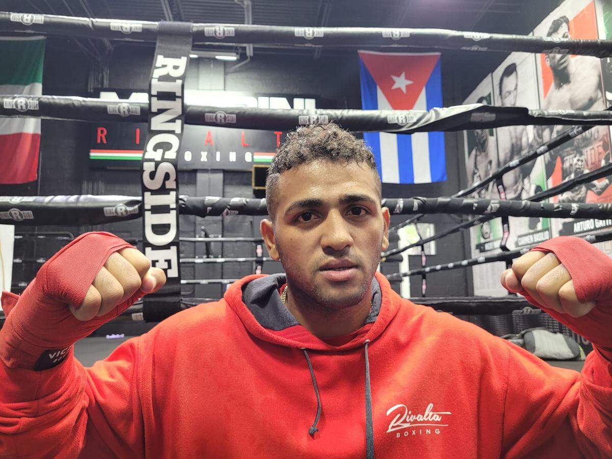 Yankiel Navarro debutará en el boxeo profesional el viernes 23 de septiembre en el Hotel Doubletree by Hilton, del Miami Airport Convention Center.