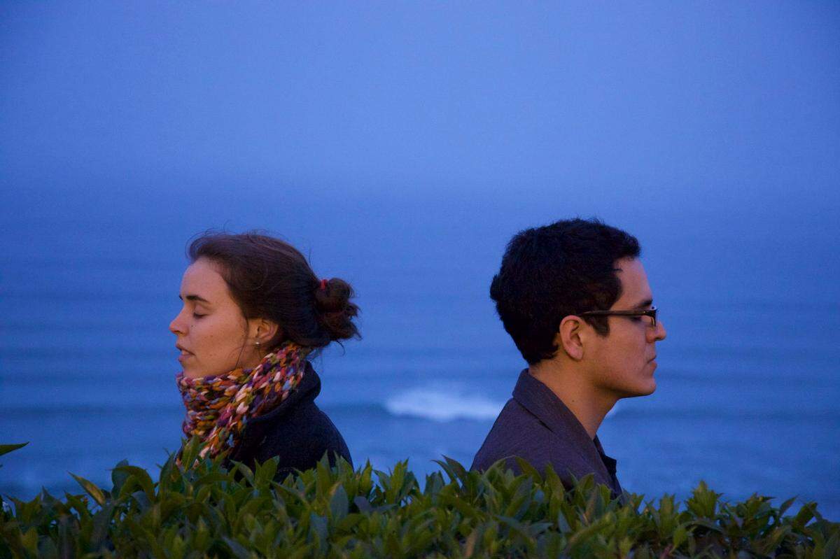 Los cantautores Alejandro y María Laura.