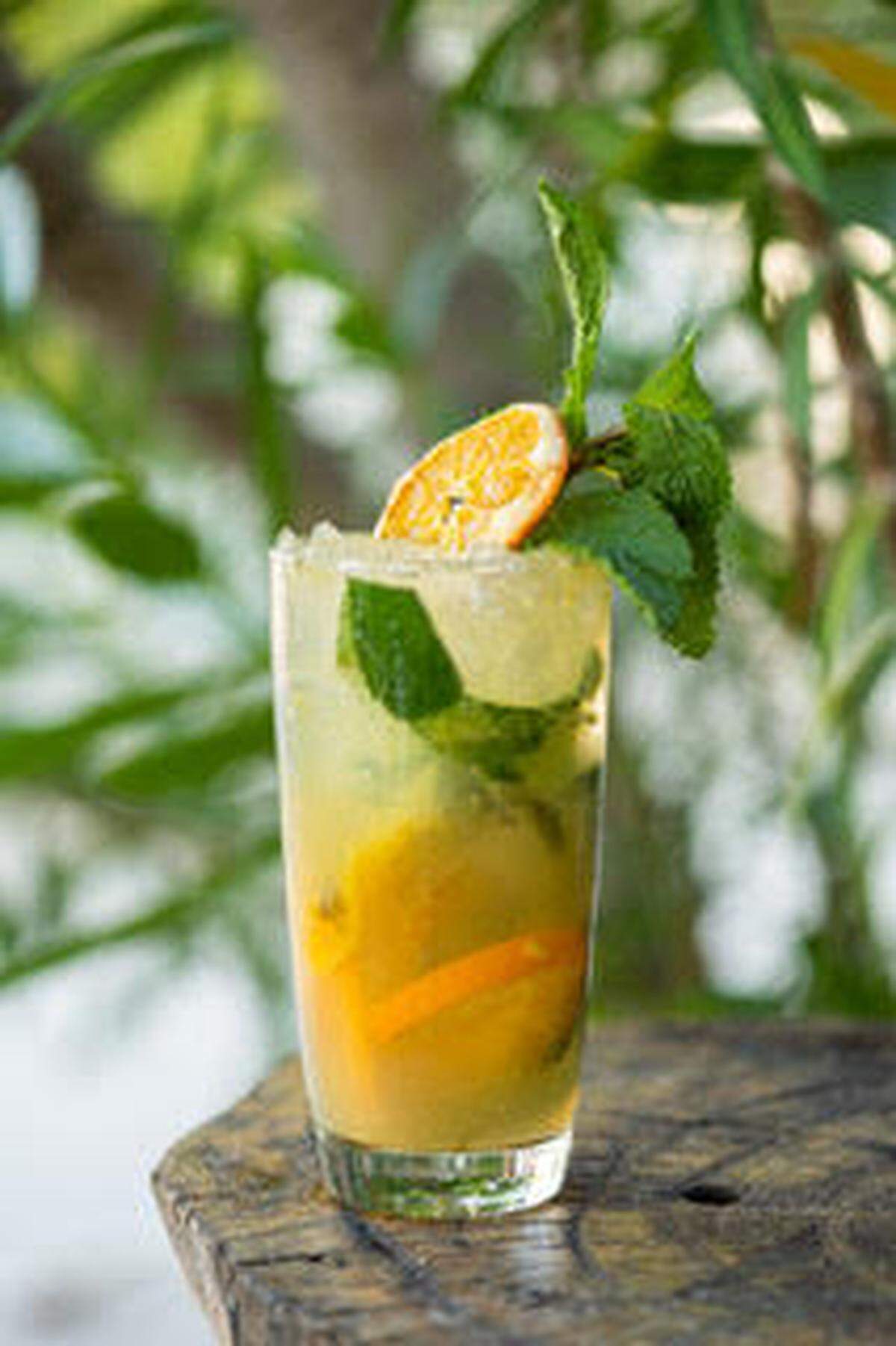Cóctel Mandarin Mojito en Joia Beach.