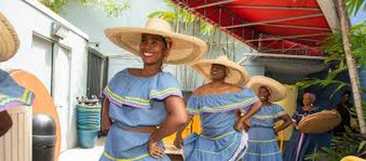 Viernes cultural en Little Haití.
